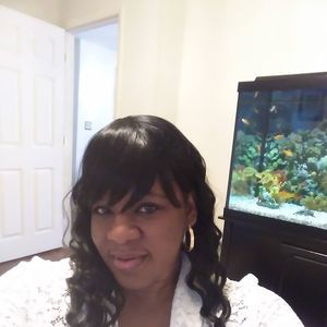 Meet your Posher, Gigi